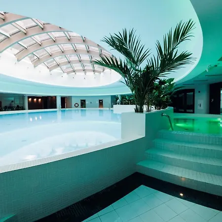 Aleda Tower, 14 Floor, Balkon Stettin